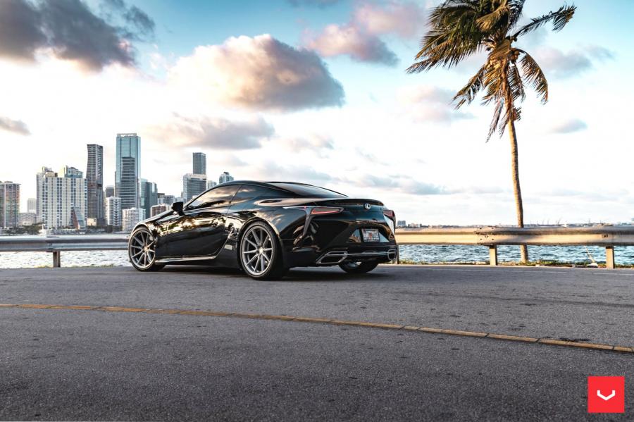  Lexus LC500 on Vossen Wheels (HF-3) 2019 года  (фото 11 из 42)